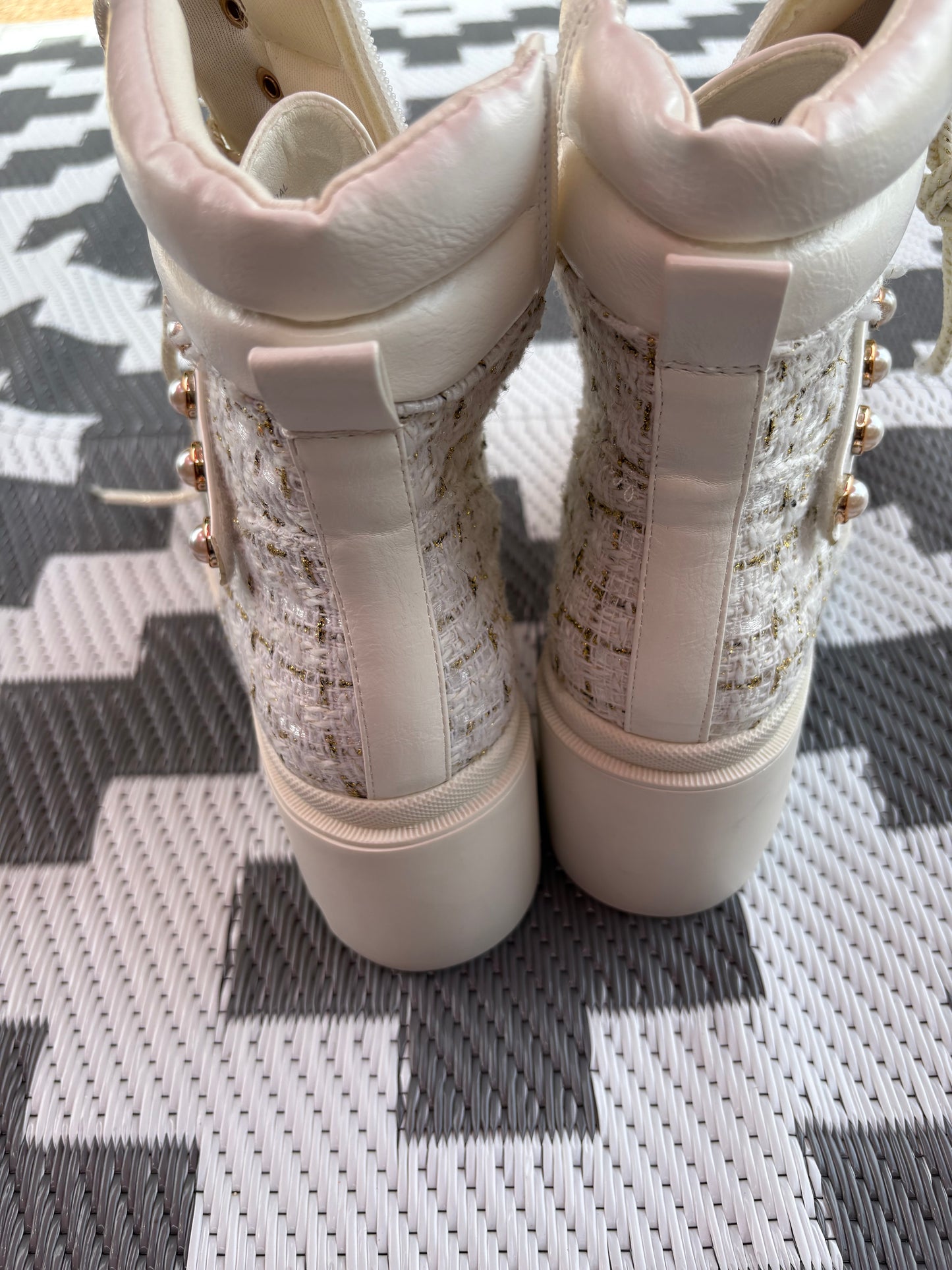 Boots,beige, women, size 10, new