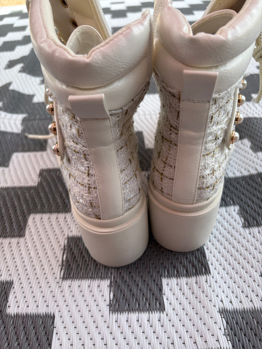 Boots,beige, women, size 10, new