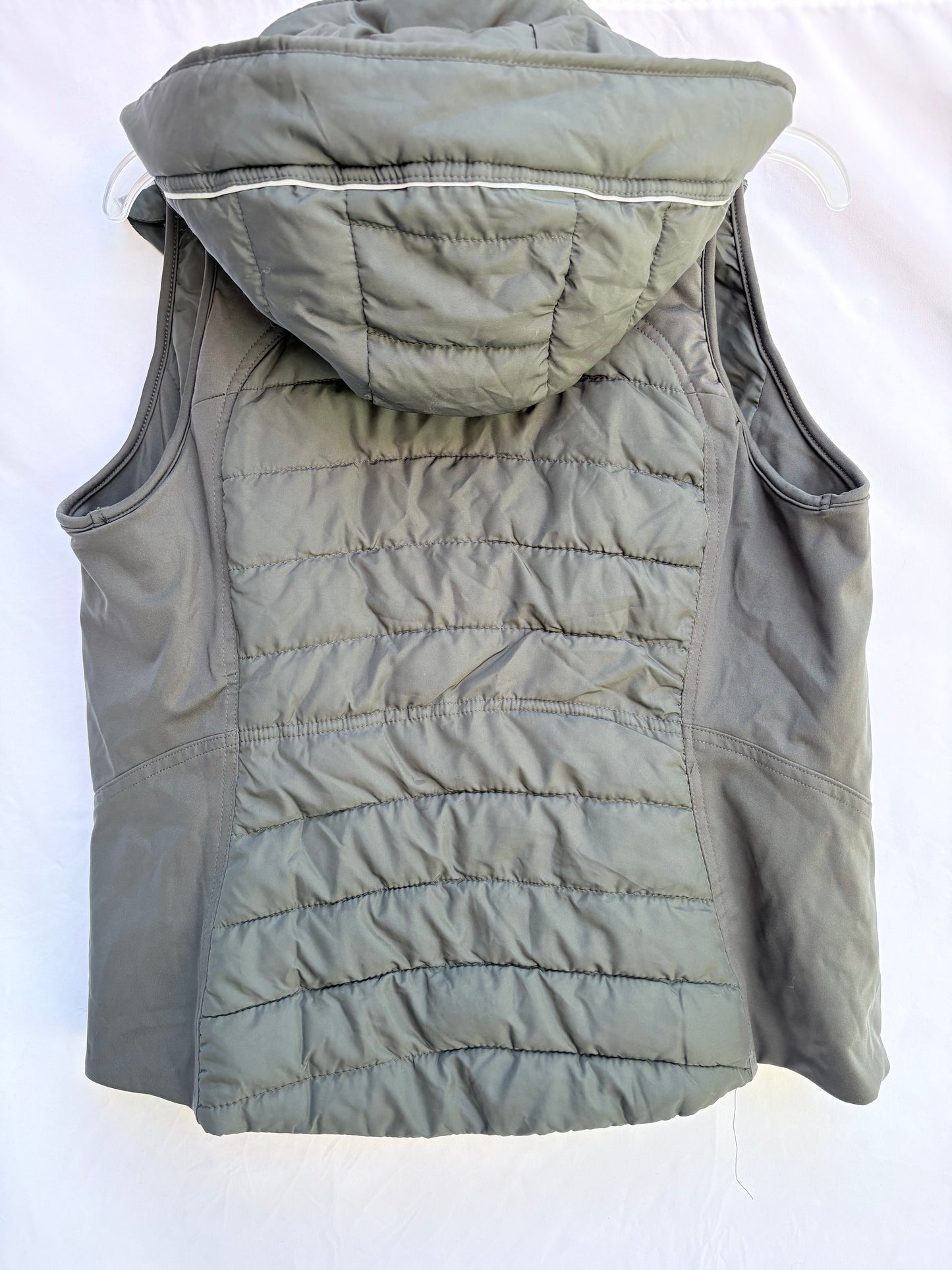 Lightweight Tangarine brand, women M, excellent condition