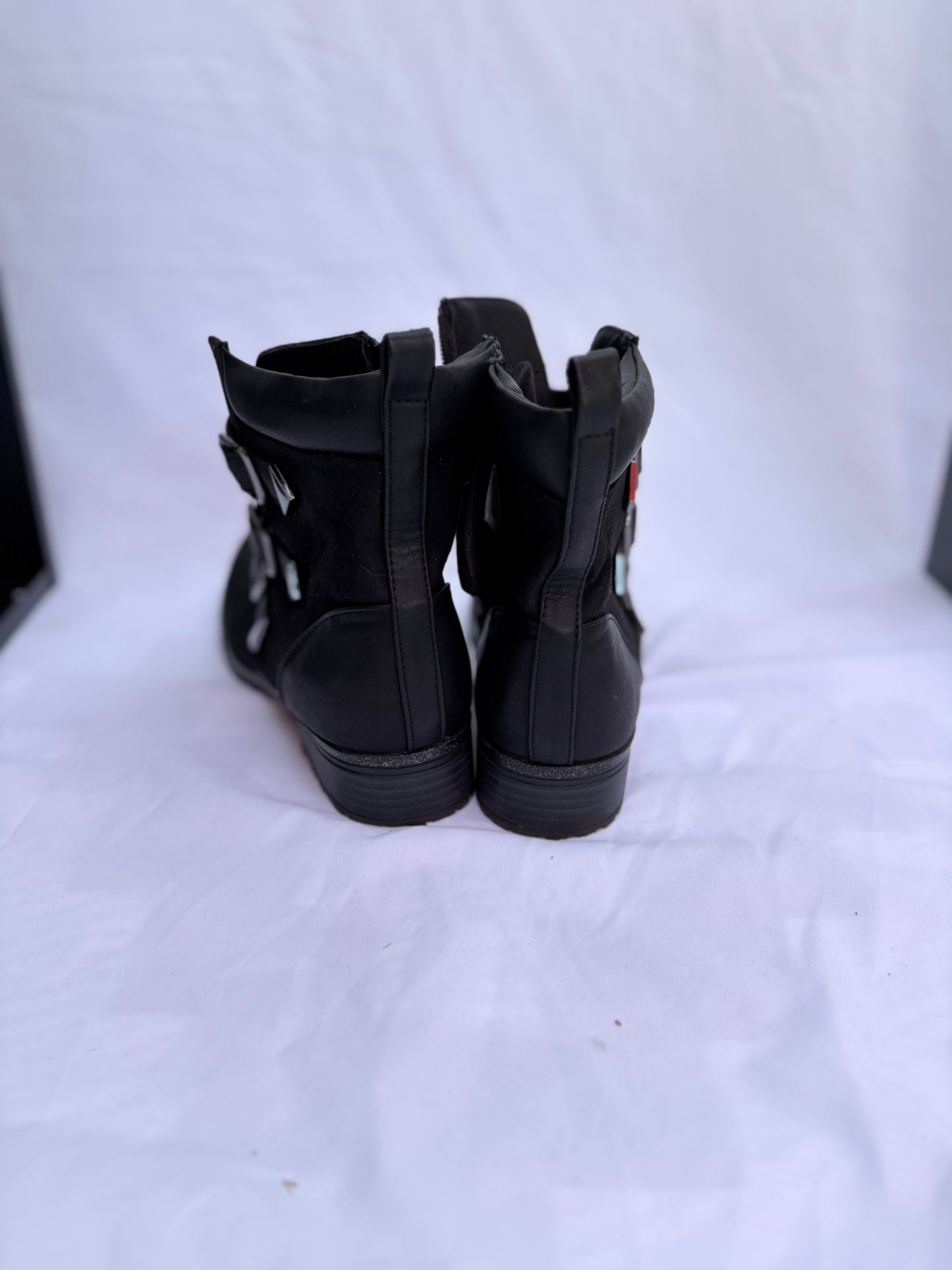 Justice, girls size 8, black, good condition