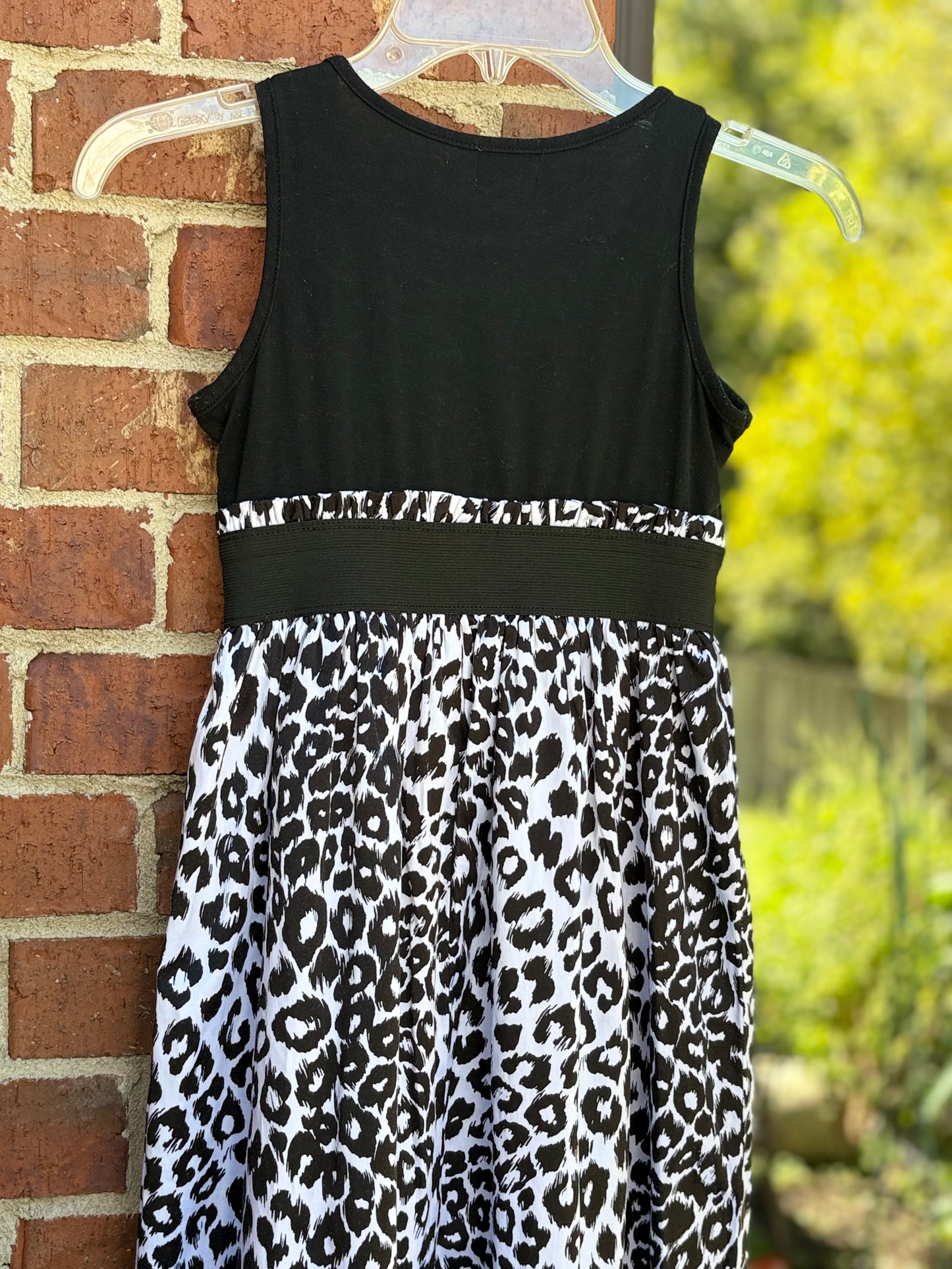 sequence top, girls, size 10/12, gentle used, no flaws.